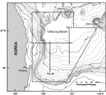 Fig. 2. Bathymetry and track lines of selected seismic profiles shown in Figs 3 and 4