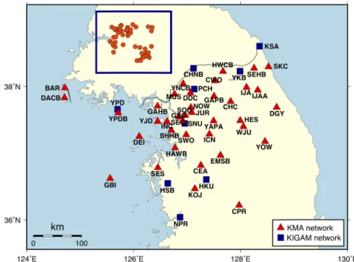 Fig. 3. Seismograph stations used in this study. The blue box indicates the study region with the events (red solid  circle) that were analyzed.