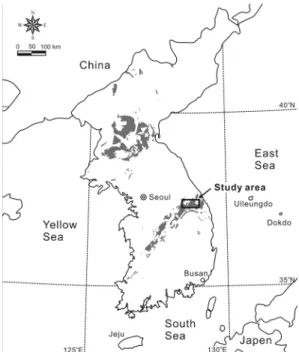 Fig. 1. Location of the study area and distribution of carbonate rocks on the Korean Peninsula, as summarized by Woo et al