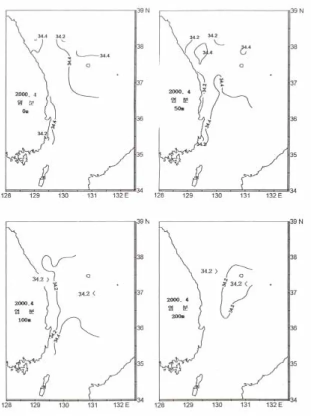 그림  8.  2000년  4월  동해의  염분  수평분포도.