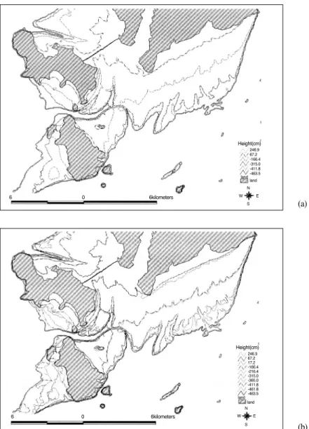 Fig. 7.  Comparison of the two sets of waterline contour map extracted from only TM band 5 (a) and from both TM bands 4 and 5 (b).