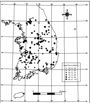 Fig.  1.  Distribution  of  heat  flow  value  in  South  Korea