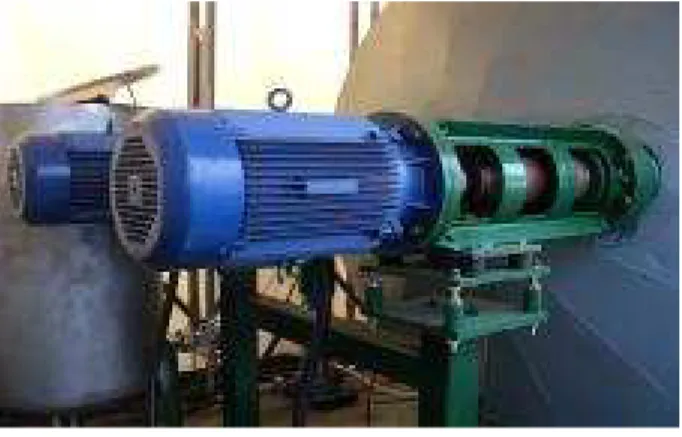 Fig.  8  Flow  generator  system