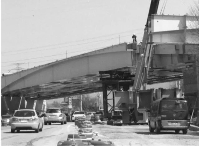 Fig. 4 Construction Process of the Arch-type Composite  Girder (http://www.n-sb.co.kr/sub3/1_2.php) 3