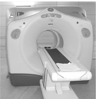 Figure 2. Representative example of a commercialized inte- inte-grated PET/CT scanner