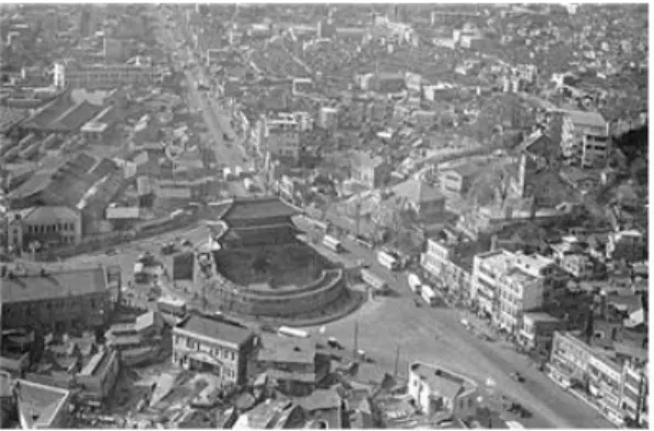 Fig.  2.  Seoul  downtown  view  in  the  1960s 