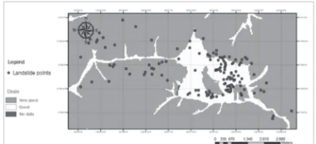 Fig. 7. Overlay of landslide points and drainage class