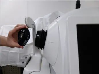 Figure 1. Device picture. New anterior segment module that  can be attached to Cirrus HD-OCT 5000 ®  (Carl Zeiss Meditec, Dublin, CA, USA)