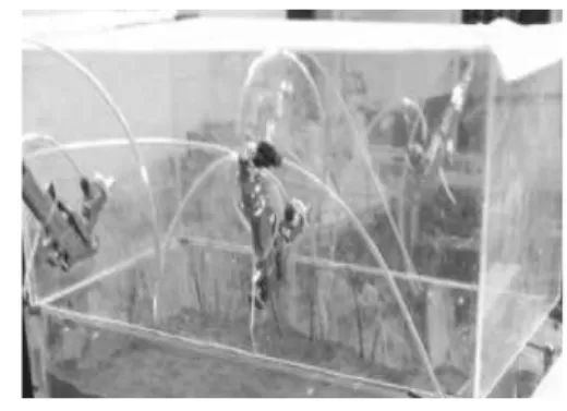 Fig. 2. Components of retaining wall test with heat exchange면에 온도변화를 적용하고 이에 따른 사면의 안정성을 분석하였는데 온도가 증가하면 지반내의 함수비가 증가하고 지반의 점착력이 떨어져 사면의 안정에 부정적인 영향을 미친다는 연구 결과를 발표하였다