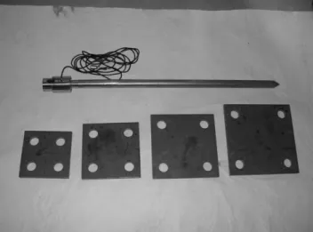 Fig. 3. Model pile and rafts of 2×2 pile group