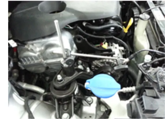Fig. 4 Installation of vibration analysis device on engine