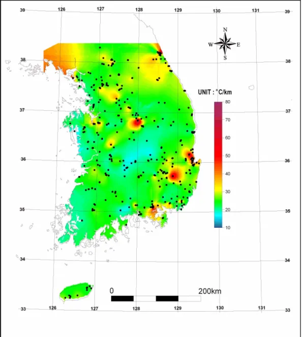 Fig. 1.  Geothermal gradient map of Korea. Total of 589 sampling locations are donoted by dots (After Song  et al ., 2004).