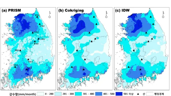 FIGURE  4.  The  distribution  of  the  monthly  average  precipitation  in  July 이와  같은  강수  분포의  특성은  모든  보간  결과 에서  유사하게  나타났다