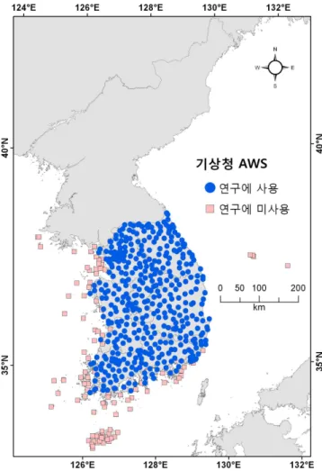 FIGURE  1.  Automatic  Weather  Stations  used  in  this  study 이  연구에서는  2008년부터  2010년(3년)의  1월  평균강수의  공간적  분포가  보간  방법에  따 라  어떠한  차이를  보이는지에  대하여  연구하였 고,  7월  평균강수의  공간적  분포도  비교하였다