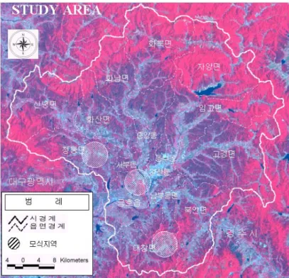 FIGURE  1.  The  study  area  and  training  areas  for  the  extraction  of  black  locust  forest  using  Landsat  TM  image(May
