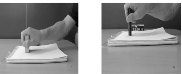 Fig 1. Classification according to difficulty of affixing a seal (a : easy task b : complex task)