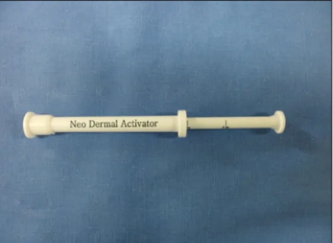 Fig. 1.  Plant  extracts  contained  dressing  material  which  is  rich  in  procyanidins  (Neo-Dermal  Activator Ⓡ ,  1  gram  sized).