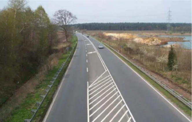 Table 1. Operational Performance of 2+1 Roads in Europe Country Purpose of2+1 Road Application Operational Performance Germany Improvesafety performance <Safety>