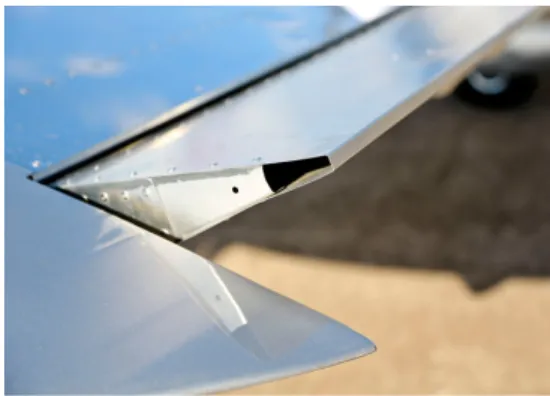 Fig. 1 Wing with finite trailing edge thickness