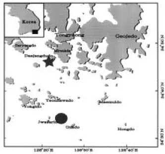 Fig. 1. A sampling sites of Psenes maculatus (★) and Psenes cyanophrys (●).
