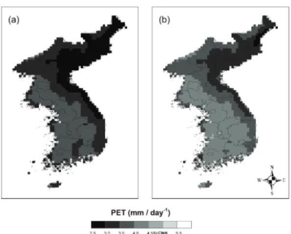 Fig. 2. Potential evapotranspiration (PET; a, mm  day-1) and rice potential evapotranspiration (b, mm day-1) during a rice growing season (DOYs of  145-265) under current (1996-2005) climate conditions.