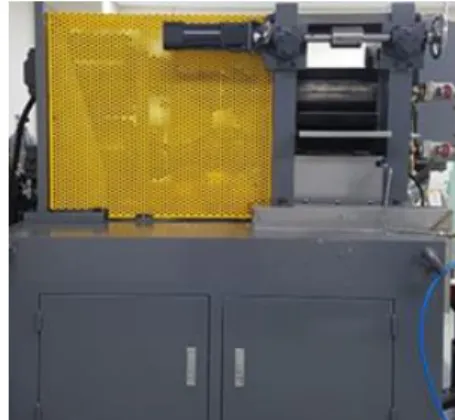 Fig.  1  Equipment  for  equal  speed  asymmetric  rolling  process  2.2  열처리  및  미세조직  분석  총  압하율  88.5%로  비대칭  압연한  무산소동  판재 의  미세조직을  10  ㎛미만의  미세한  등축결정립으로  제어하기  위한  열처리  조건을  확인하기  위하여  160  C에서부터  210C까지  10C간격으로  30분간  전기로 를  활용해  공기  중에서  열처리를 
