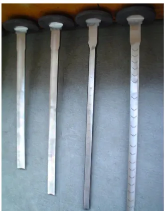 Fig.  2  Predictions  of  chevron  cracks  in  the  extrusion  process found in the literature