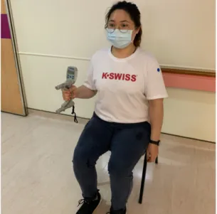圖   3-3-5  測驗慣用手握力值之示意圖