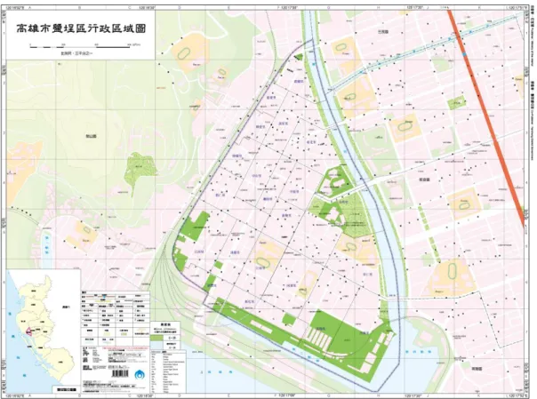 圖 1-2-1 鹽埕區行政區域圖  第七節 產業發展  鹽埕區文教休閒、娛樂、經濟設施普及，交通四通八達，鹽埕區一年四季除偶逢 颱風來襲、梅雨季節以及寒流南下外，其氣候、濕度均適宜居住，且境內尚未設有工 廠無工業災害之虞，又整區位處弱震地帶，受災變的威脅較少，綜觀本區可謂食、衣、 住行、育樂等條件堪稱優越。  鹽埕區是舊高雄的首善，商業活動興盛，原來高雄的行政中心也位於此區，即是 現在的高雄市立歷史博物館。愛河西岸的仁愛公園、愛河親水公園、鹽埕埔市民廣場、 電影圖書館、音樂館是高雄市新的遊憩重鎮，充滿悠遊的