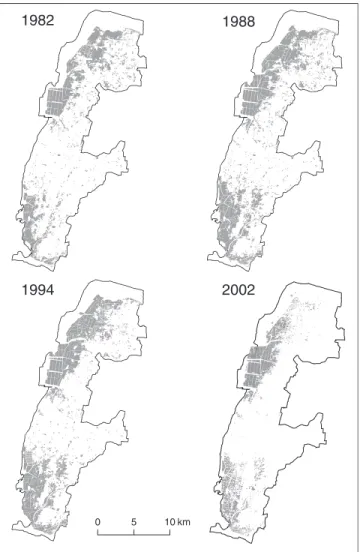 Figure 2 Aquaculture areas in 1982, 1988, 1994, and 2002.