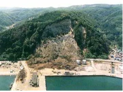 圖 3-15   Okushiri Harbor  坡地災害現場 