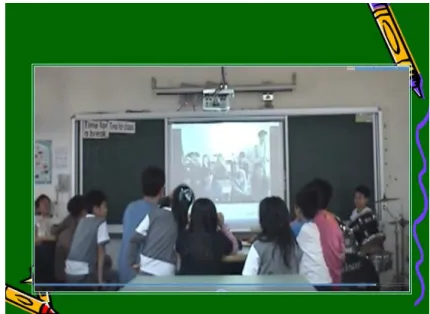 圖 4-5 A 教師班上師生與俄羅斯夥伴學校視訊過程(DTA1030424)。 