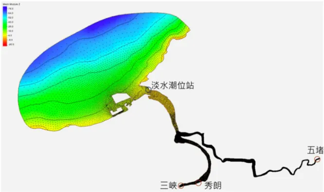 圖 13：淡水河及基隆和感潮河段細網格系統。   颱風暴潮系集預報系統開發、作業化測試與案例分析  (1)  暴潮系集誤差機率分布路徑成員預報系統作業化上線測試  本年度於執行系統作業化測試期間，因本年度侵臺颱風案例 強度有限，故作業化測試結果中大部分機率產品展示颱風引起之 暴潮災害較不明顯。以黃蜂颱風為例，本次事件中，受限於颱風 氣象場相對微弱，模式預報水位及相關產品展示資料主要由潮汐 水位組成，主要的預報誤差來源為潮汐模式預報水位與觀測資料 水位之間的誤差。  圖 14：預報時間 00-48 小時之總水