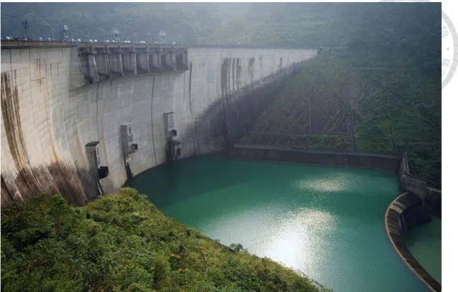 Figure 2    The picture of Feitsui Dam. Photo: Peellden. 