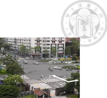 Figure 3.5 . Scene interaction maps for three different behavior patterns of an urban scene
