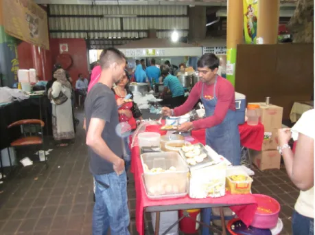 Figure 4. Chaat being served at the flea market. Author’s photo.