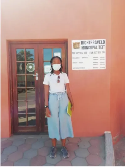 Figure 3.2: Preparing to interview the Municipal Manager: Richtersveld Municipality   (Source: Robin George, 2020) 