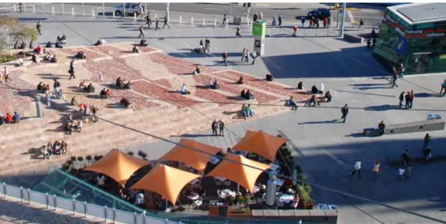 Figure 2.27: Public spaces that set the stage for meeting and interacting create  attractive environments in which to spend time in