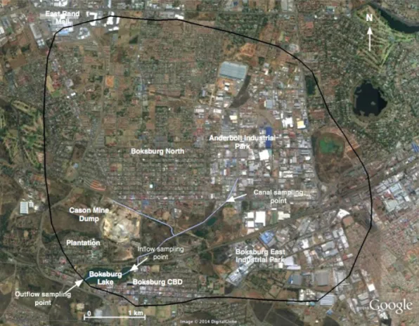 Figure 3.3: A Google Earth image of Boksburg Lake and its catchment (indicated by the  black line), including drainage lines